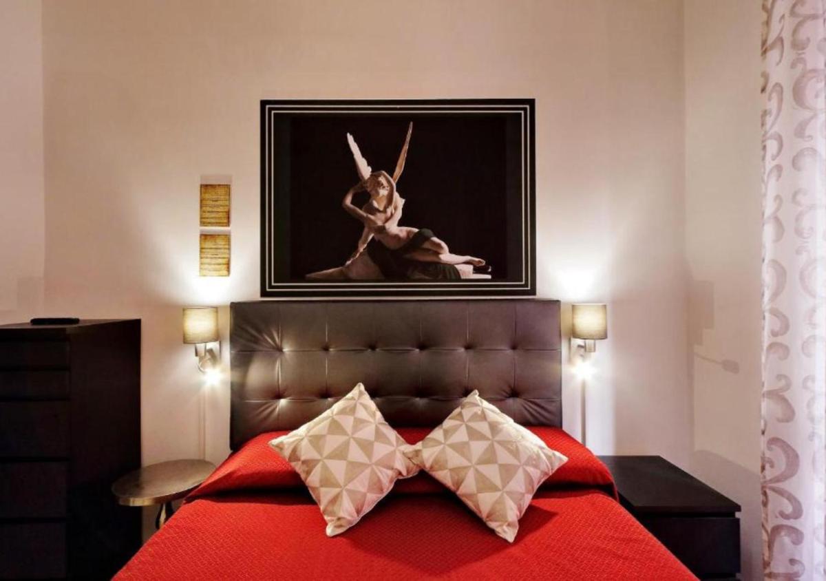 Vatican Romantic Suite - Housity