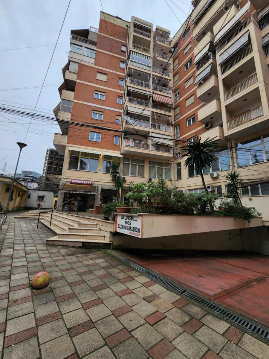 Kalpazo Home Skanderbeg Square Tirana - Housity