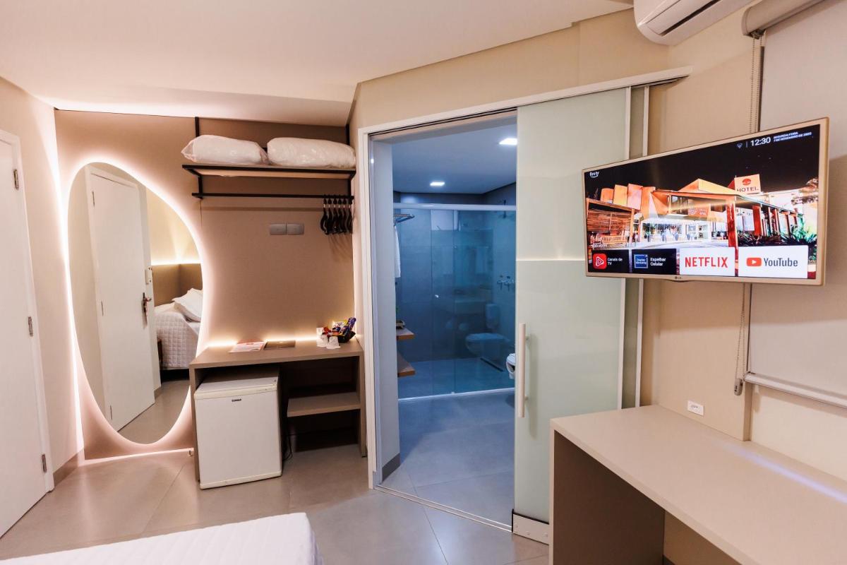 Tonello Business Hotel - Housity