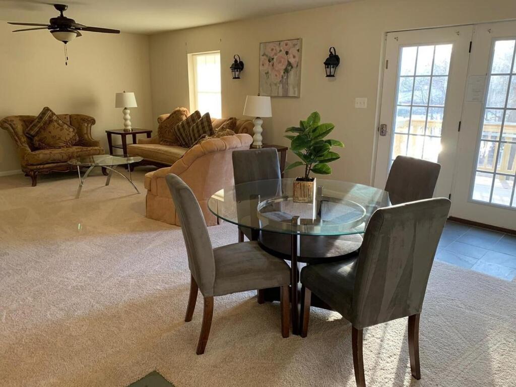 Fabulous Villa in Fairfax VA - Housity