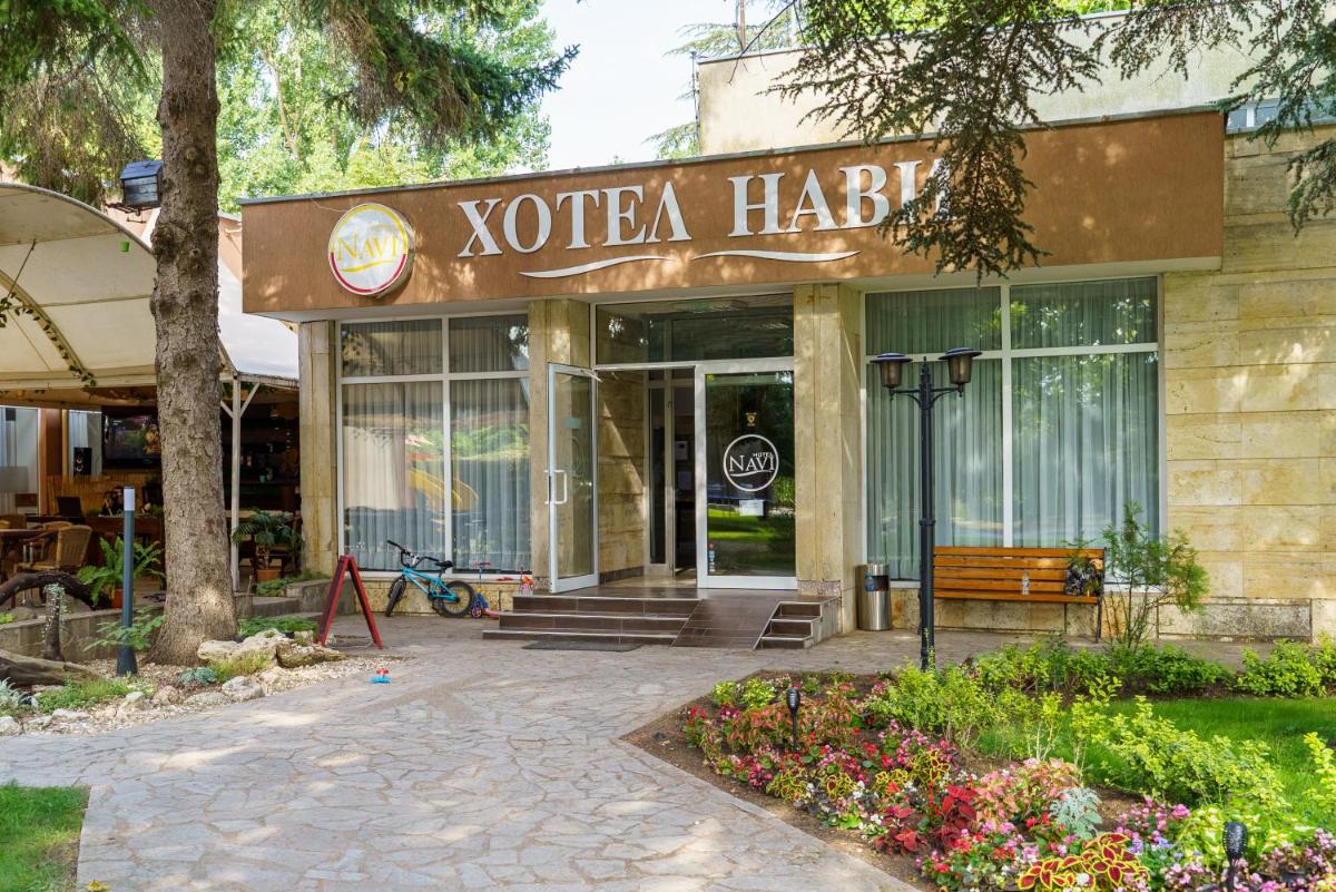 Hotel NAVI - Housity