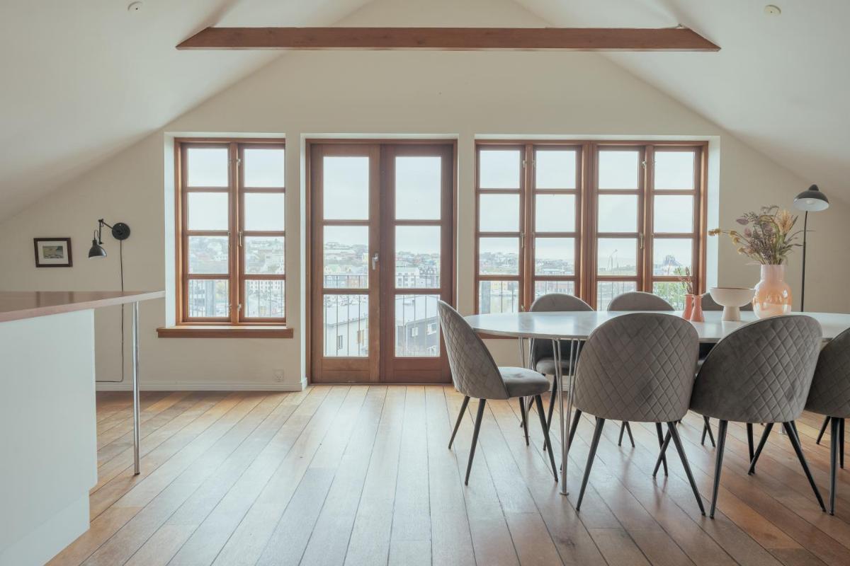 Penthouse / 4 BR / Downtown / Harbour View - Housity