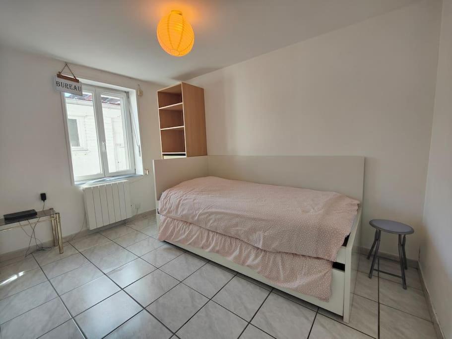 Gîte l'hirondelle - Housity