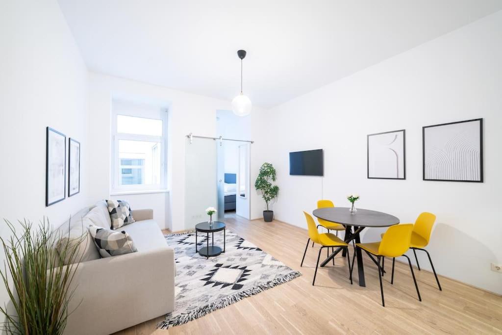 Beautiful apartment in Vienna's heart 1b - Housity