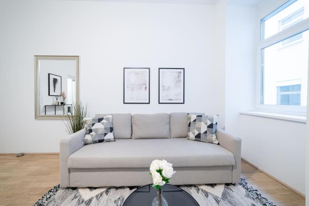 Beautiful apartment in Vienna's heart 1b - Housity