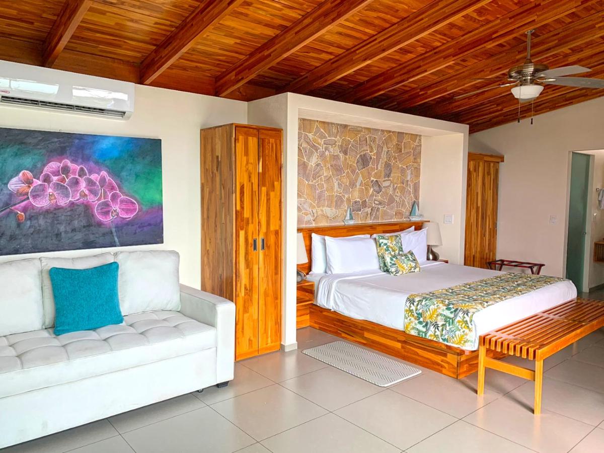 El Castillo Luxury Boutique Hotel- - Housity