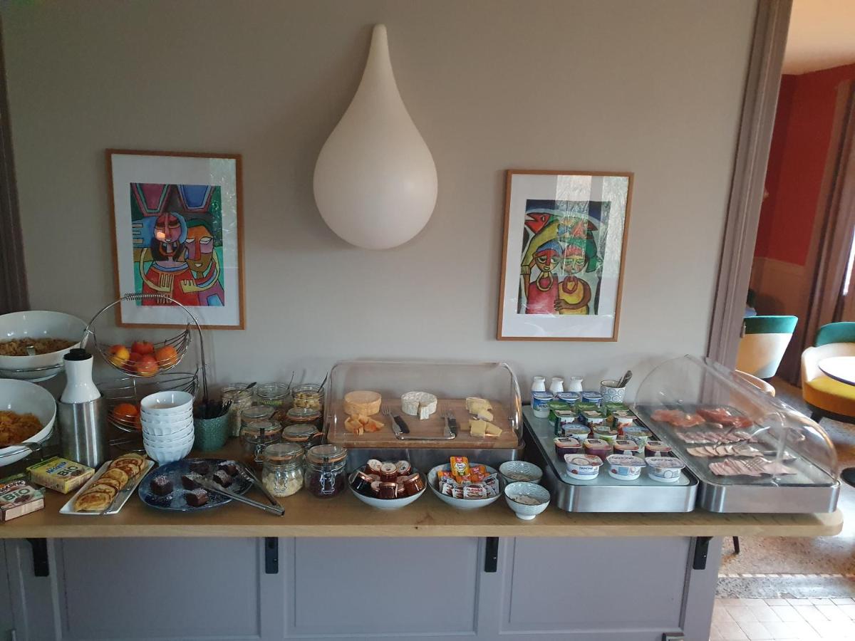 Nourriture dans l'hôtel ou à proximité