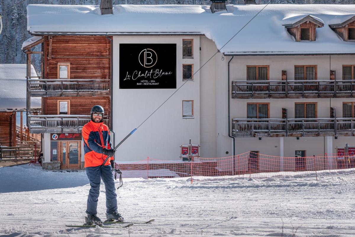 Clients de l'établissement Le Chalet Blanc Hôtel & Spa