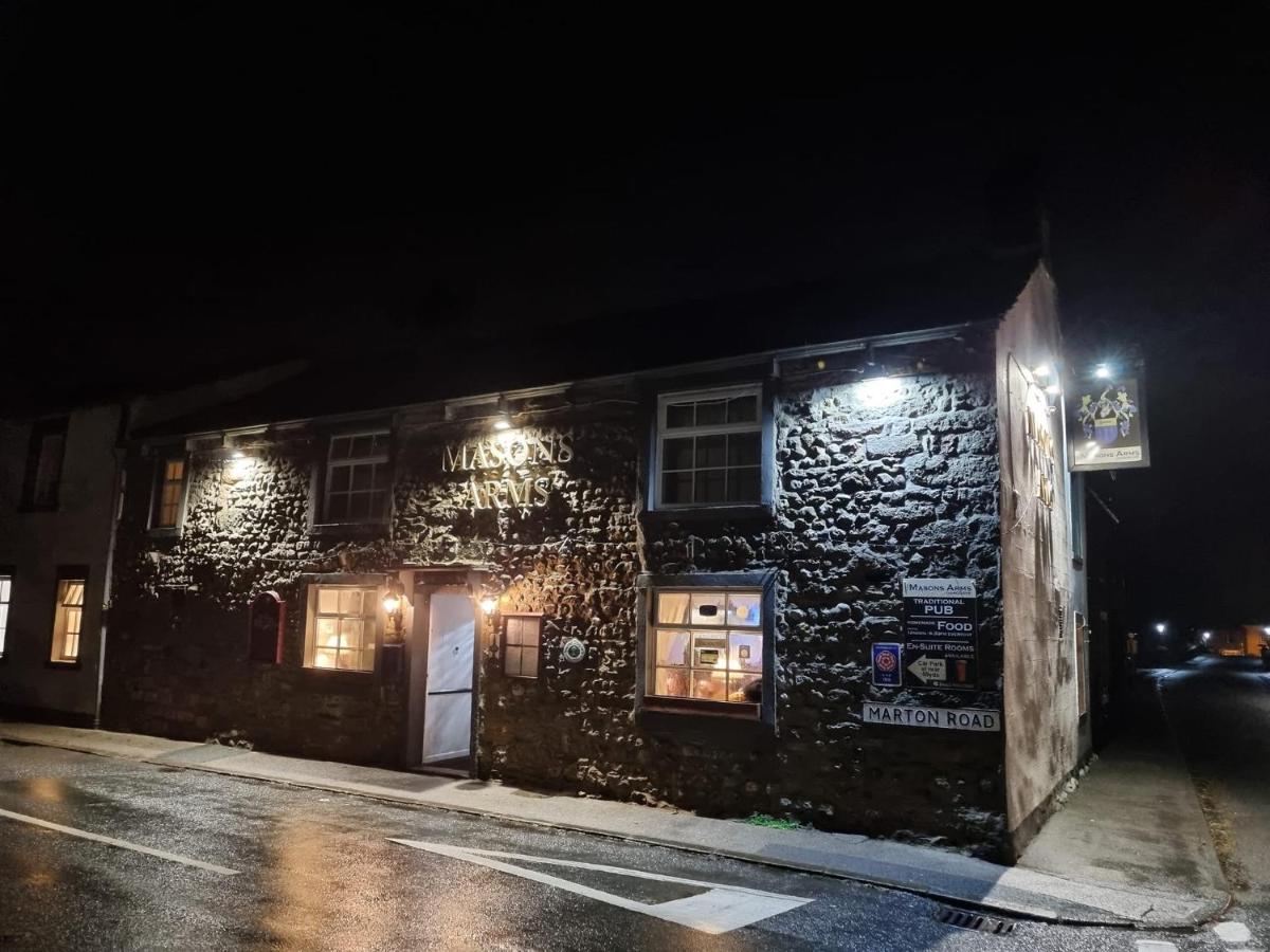 Masons Arms - Housity