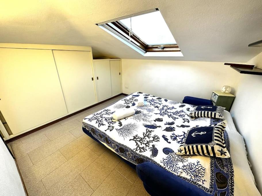 Suite a 1 minuto dalla spiaggia a piedi - Sanremo - Housity
