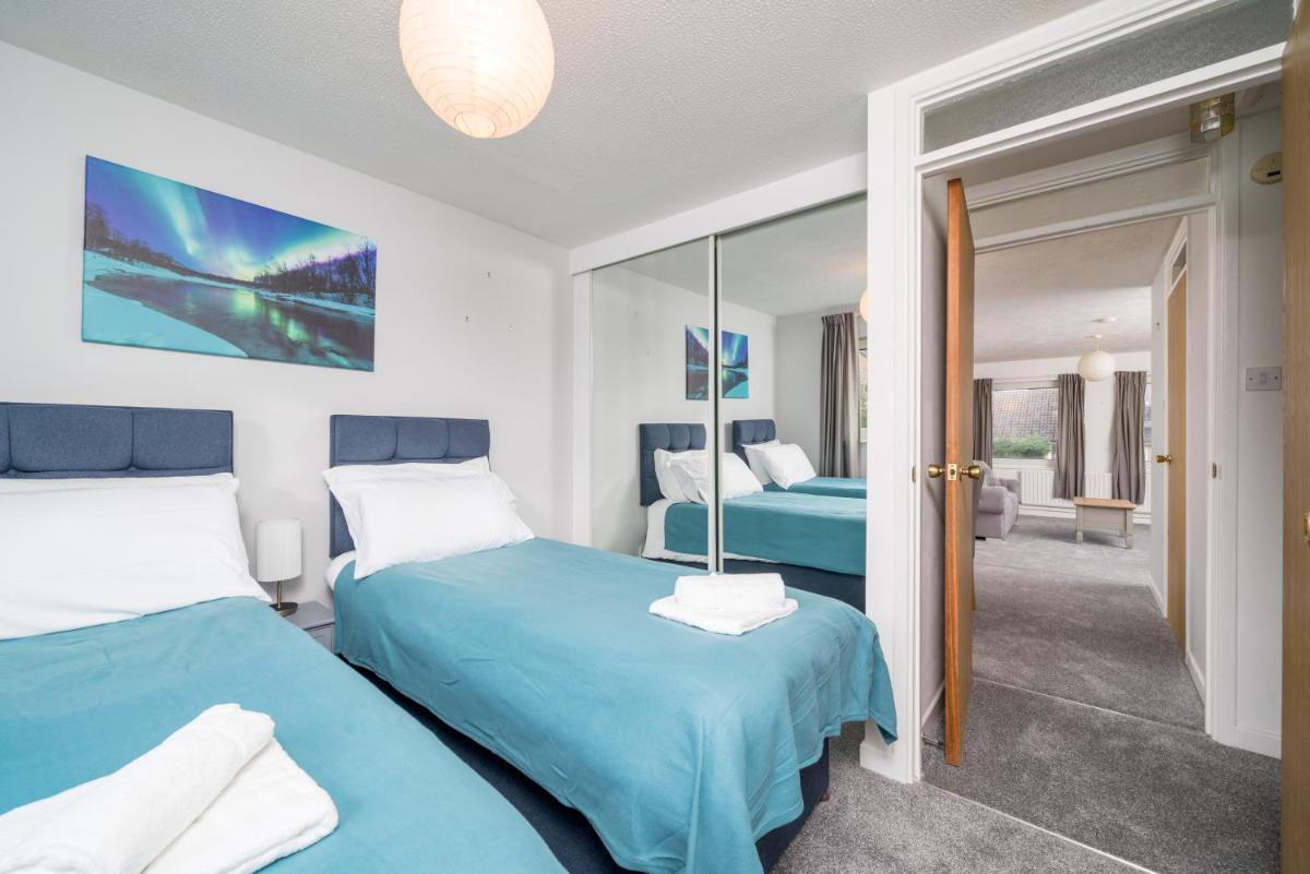 Spacious Pet-Friendly Apartment in Crawley by Sublime Stays - Housity