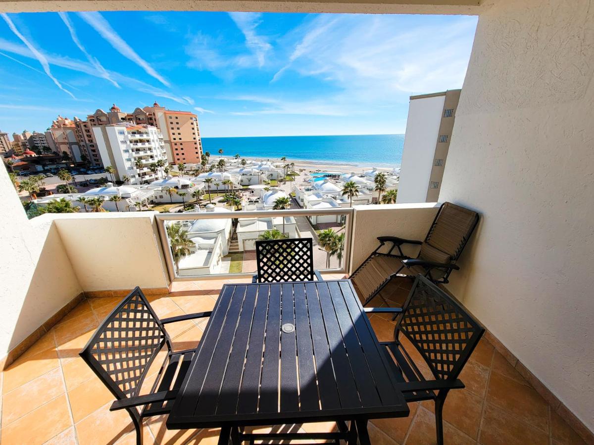 Las Palmas Resort Condo 603 with amazing sea view - Housity