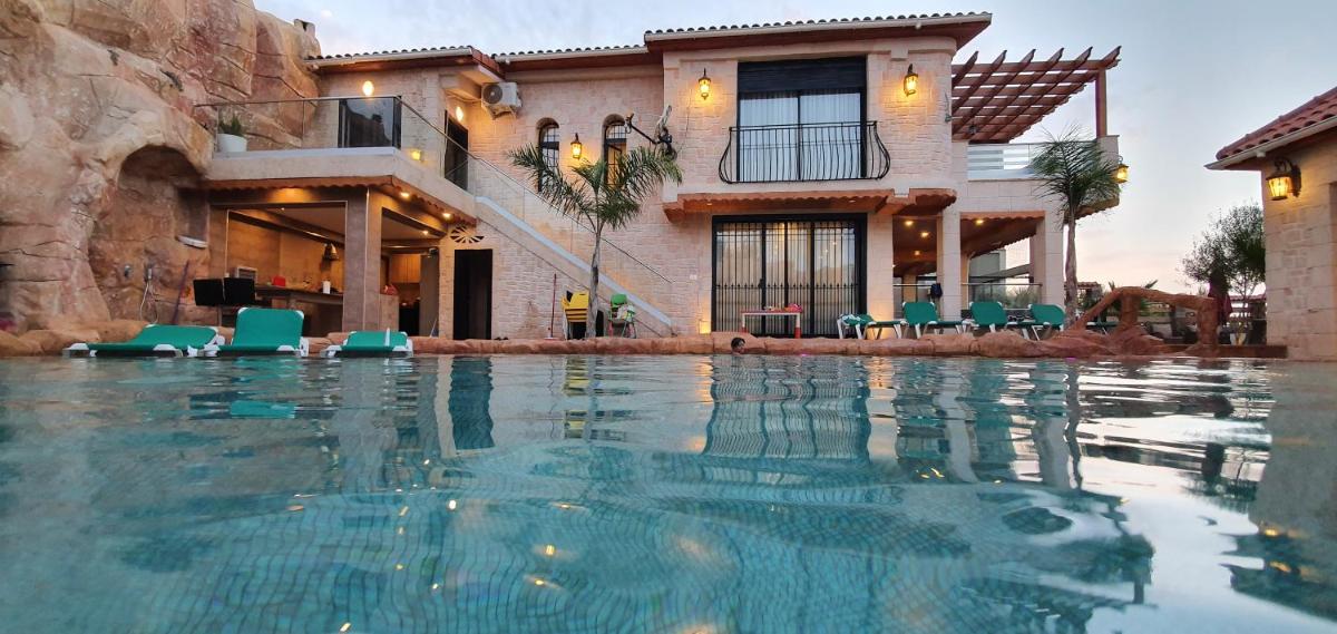 Suitetrails - Villa de luxe avec magnifique piscine