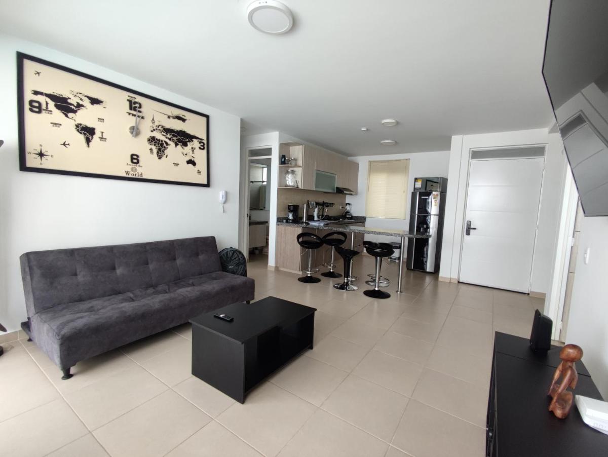Hermoso apartamento con piscina (alberca). - Housity