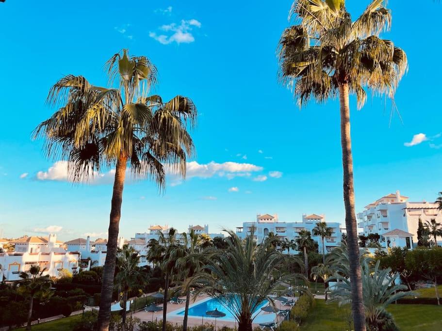 Blue Palm Apartment Estepona - Housity