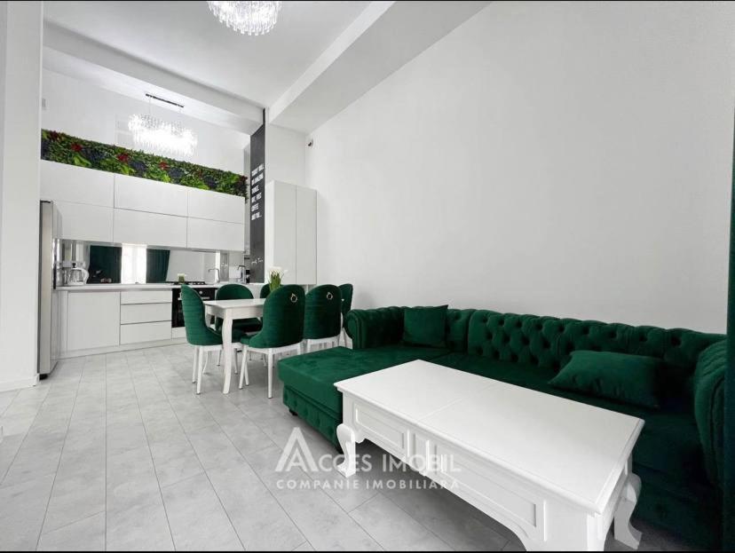 Party Houses offers unique group accommodation in the Chisinau for parties, holidays, and group gatherings. - Housity