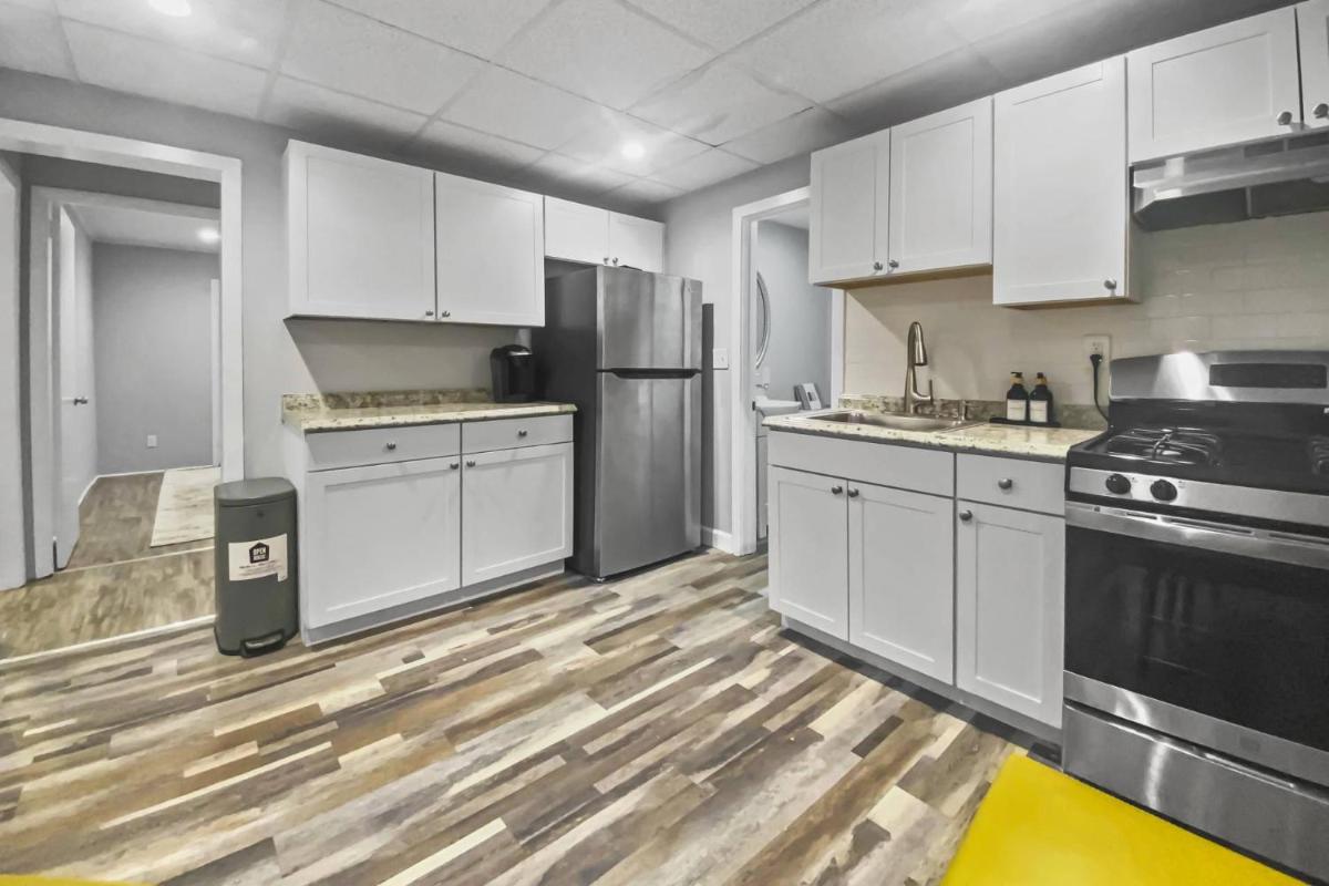 The Spot - Housity