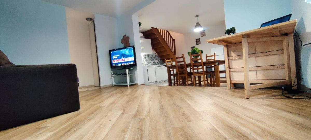 HOUSE NEAR DISNEYLAND and PARIS - Housity