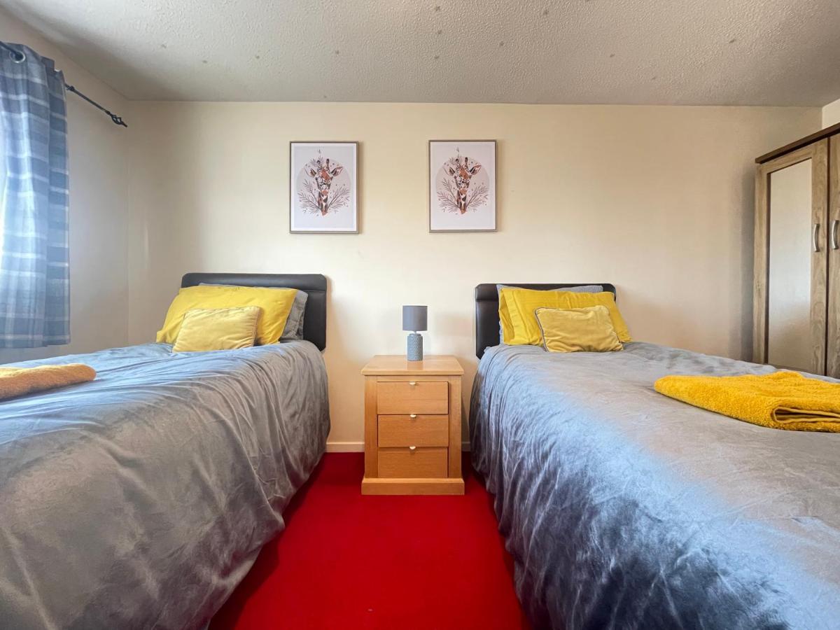 Letchworth Contractors and leisure Apartment - Housity