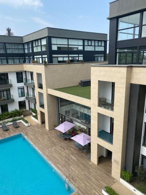 Stylish 2BR in Accra - 7mins from the Airport - Housity