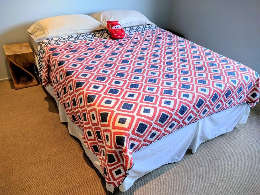 Cheviot Hills-Villa Cavendish - Housity