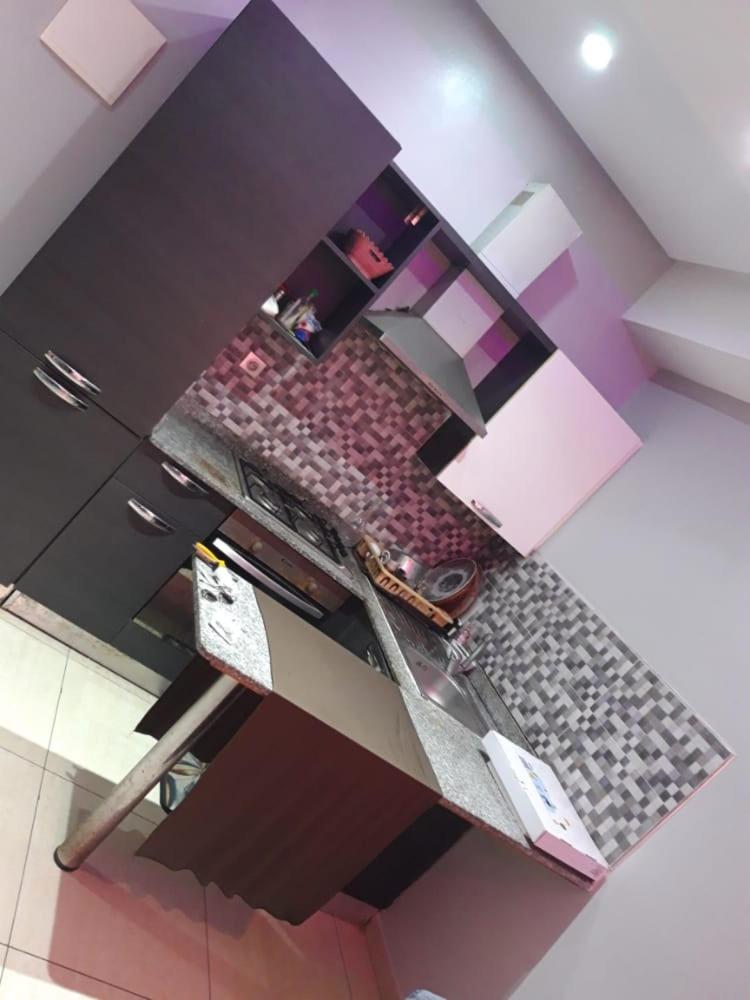 Islane - Housity