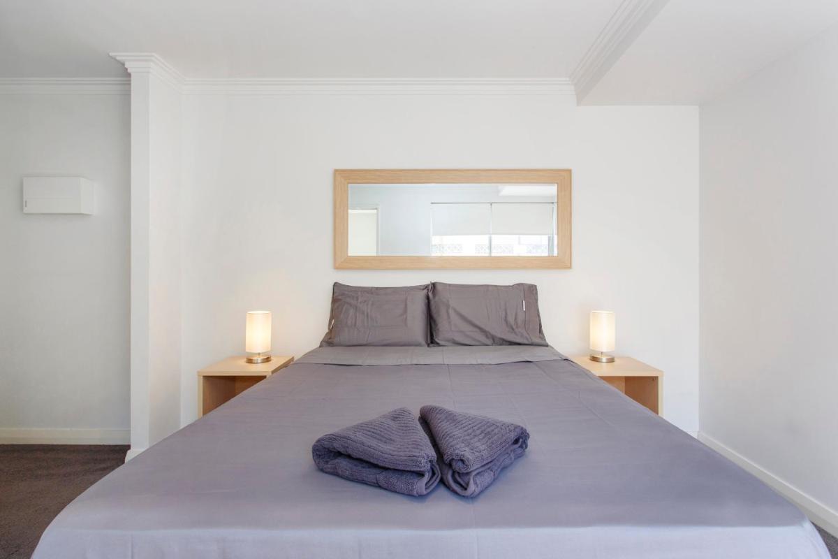 Suitetrails - Stirling Apartment 1- Modern Central Apartment