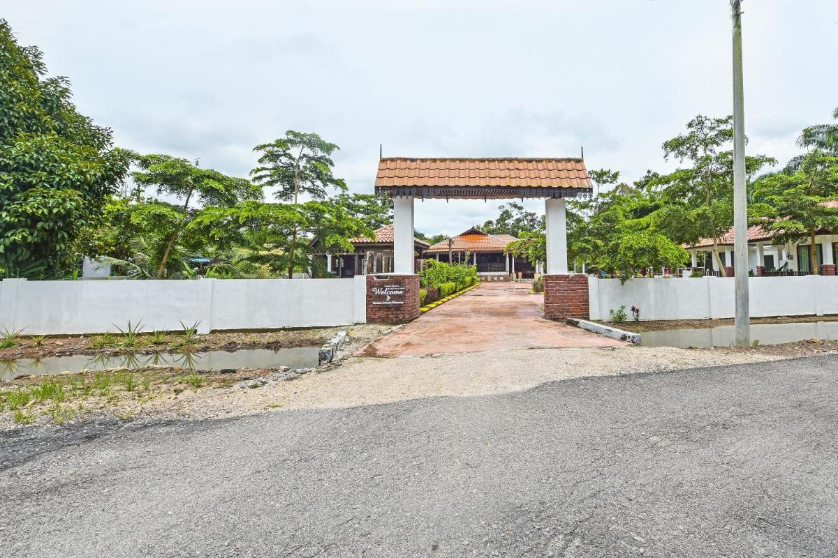 OYO Home 90332 Jentayu Homestay Pontian - Housity