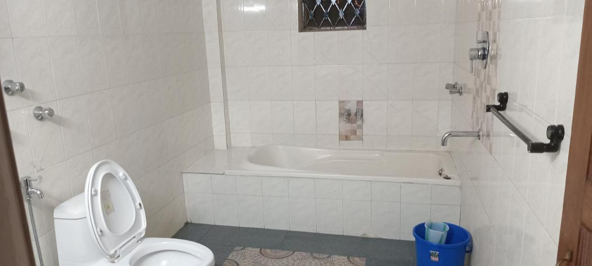 Shalom Guest House - 4 bhk villa - Housity