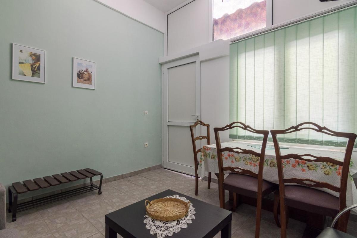 Suitetrails - One Comfy Studio in Kallithea