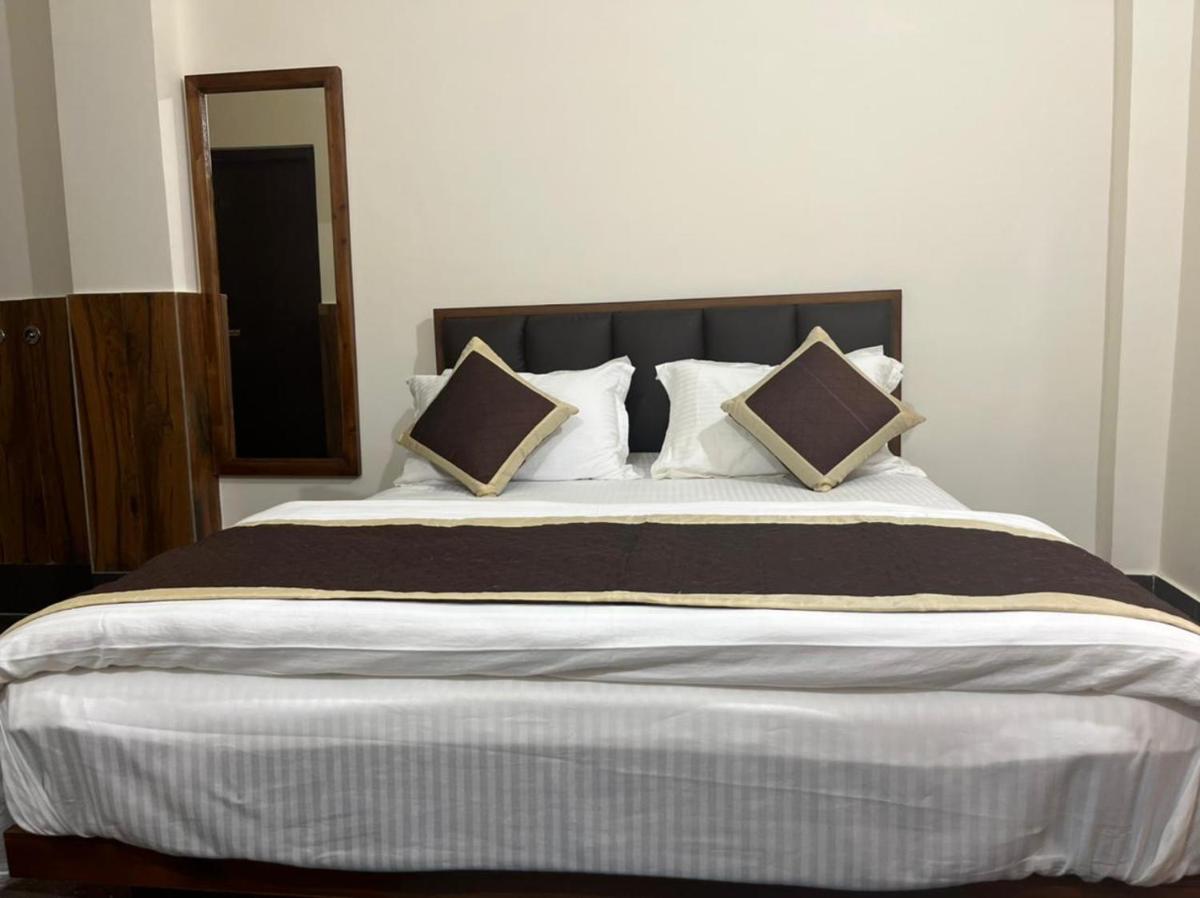 Dzomo Homestay - Housity