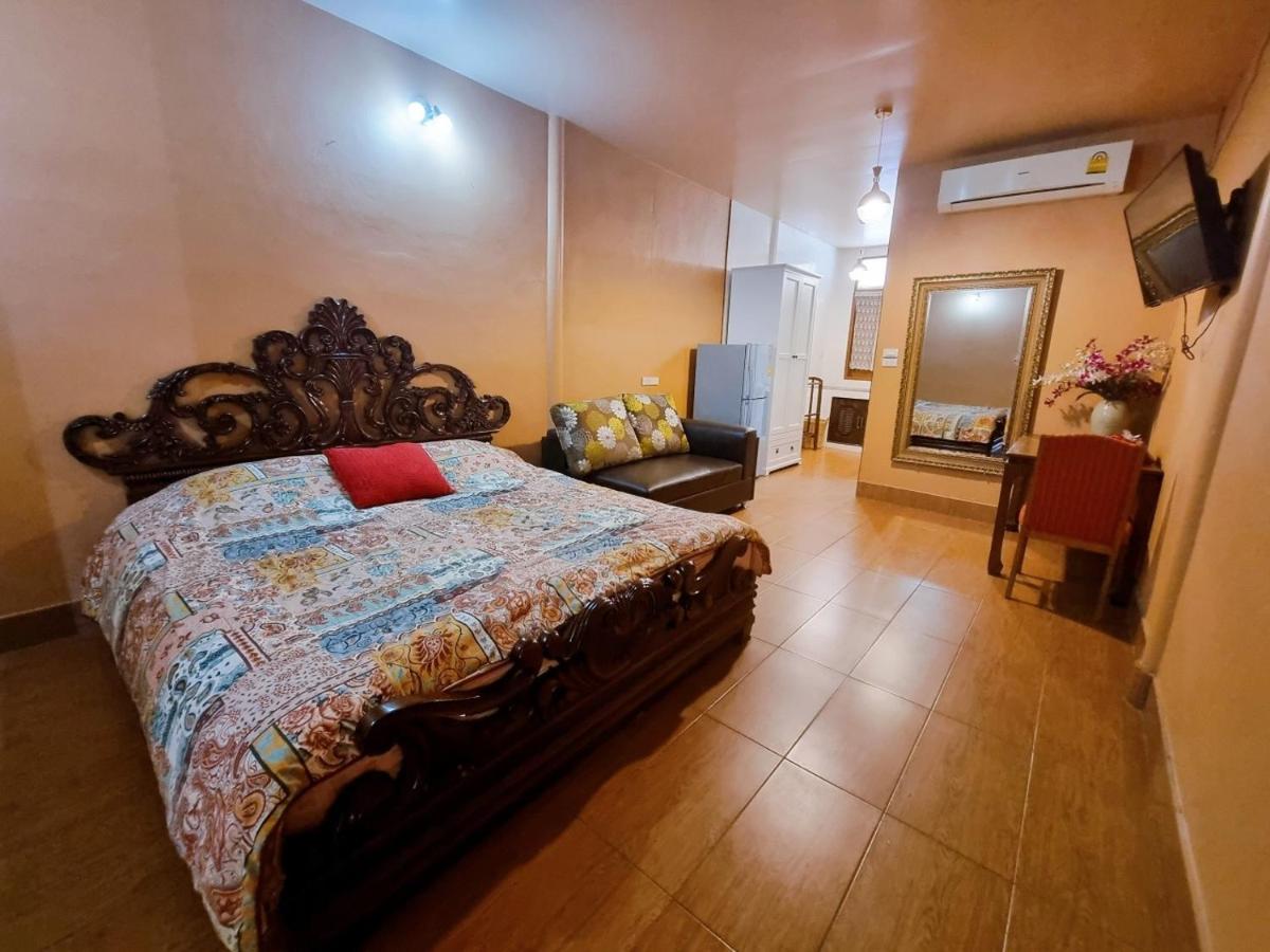 Ruennakornin Homestay - Housity