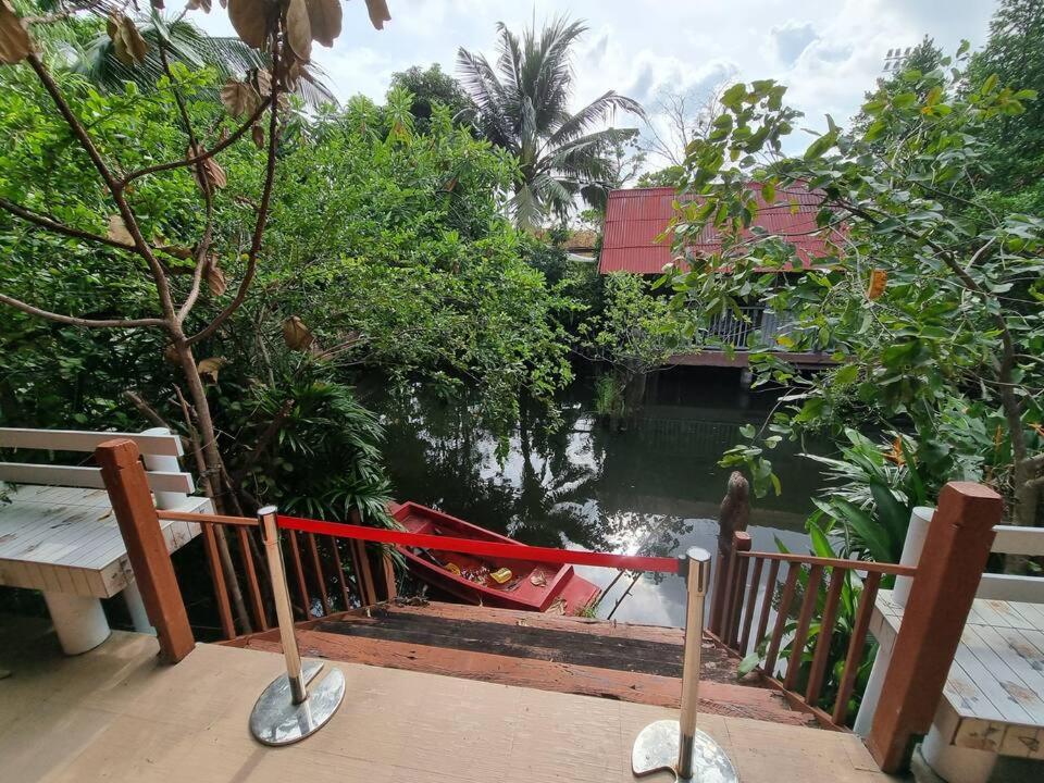 Suitetrails - Ruennakornin (เรือนนครอินทร์)
