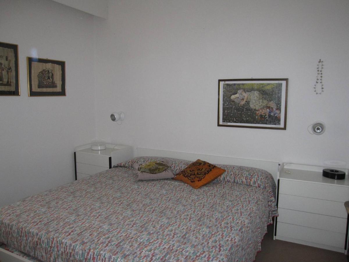 Wonderful seaview flat for 4 guests - Beahost - Housity