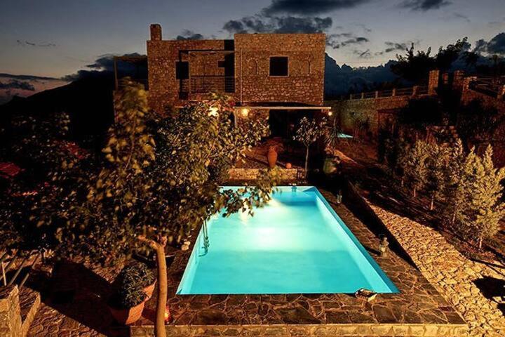 Suitetrails - Aoritis Villas