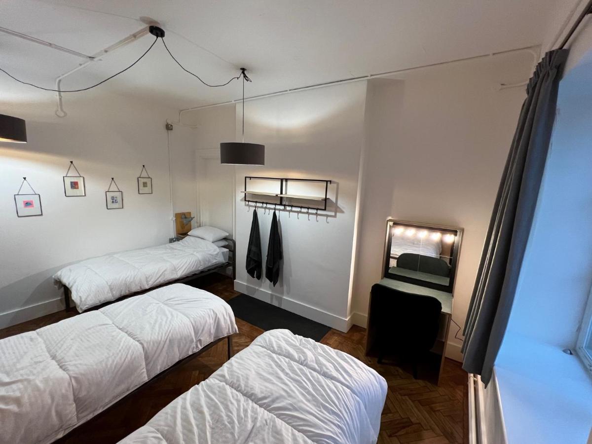 The Bristol Wing - Housity