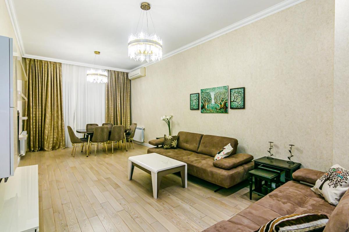 Luxury House in Nizami Street - Housity