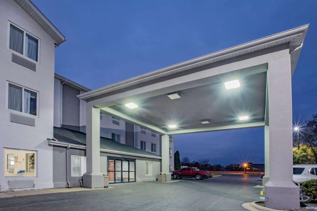 Baymont by Wyndham Milan - Housity