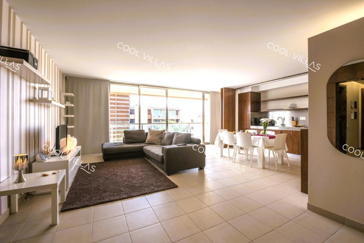 Apartamento Chocolate - 300 meters from Salgados beach - Housity