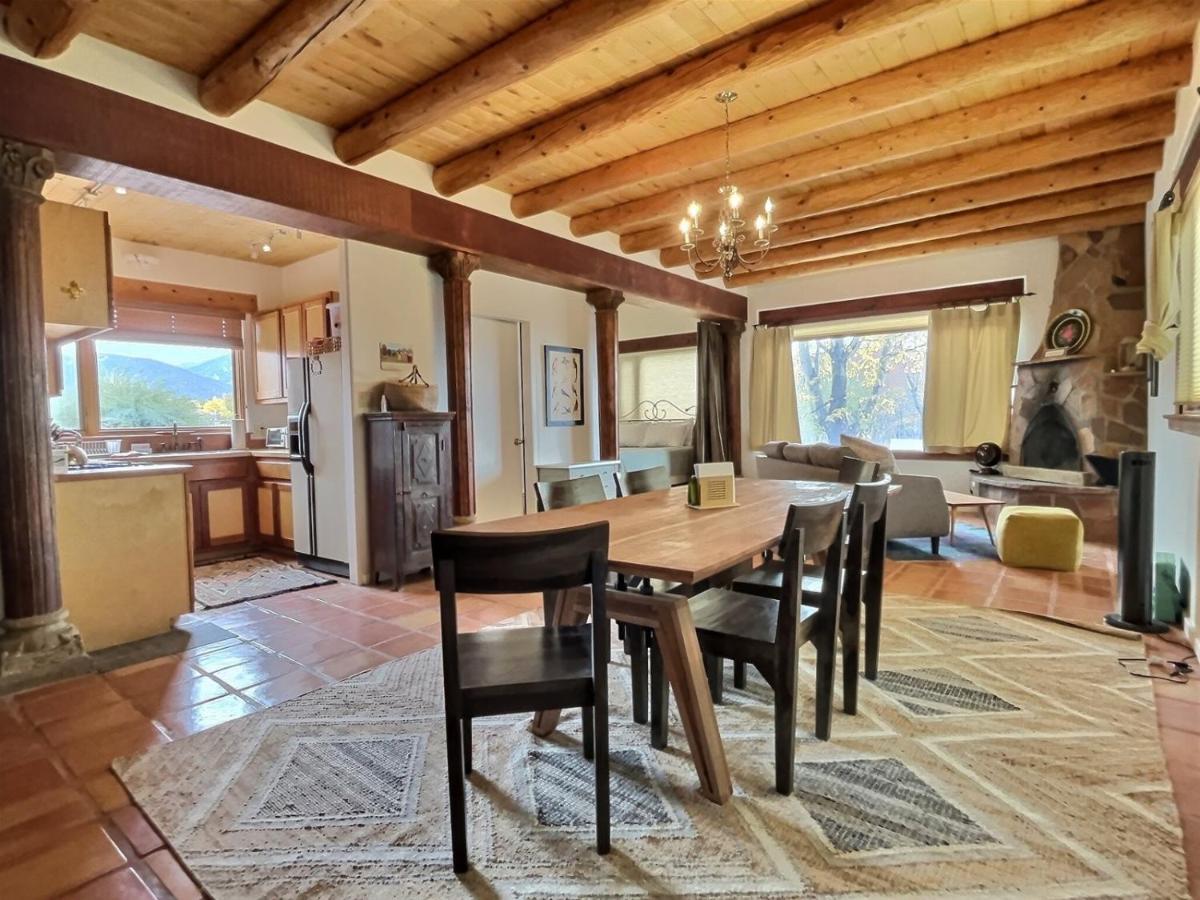 29 The Animas - Housity