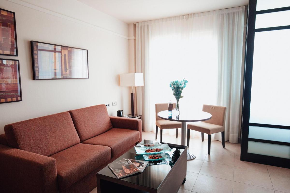 Zona de estar de Poseidon La Manga Hotel & Spa - Designed for Adults