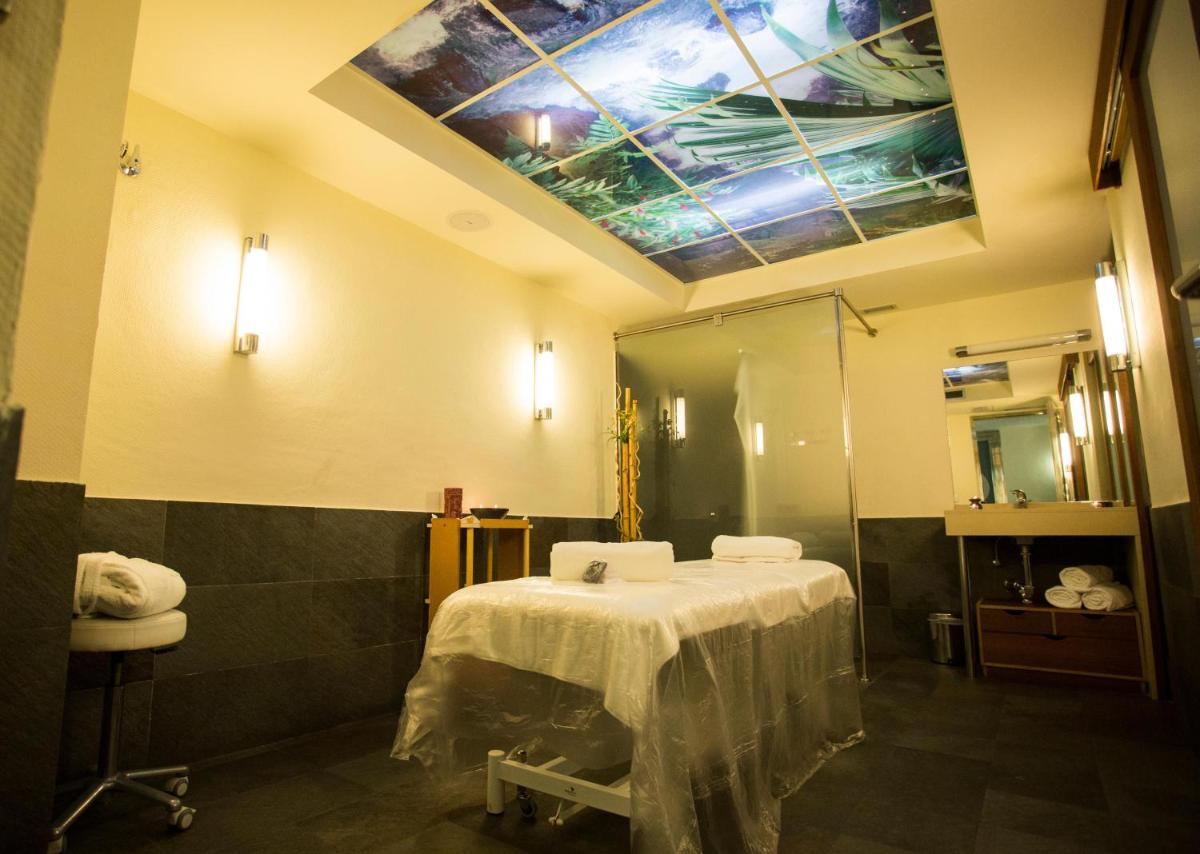 Spa o instalaciones de bienestar en Poseidon La Manga Hotel & Spa - Designed for Adults