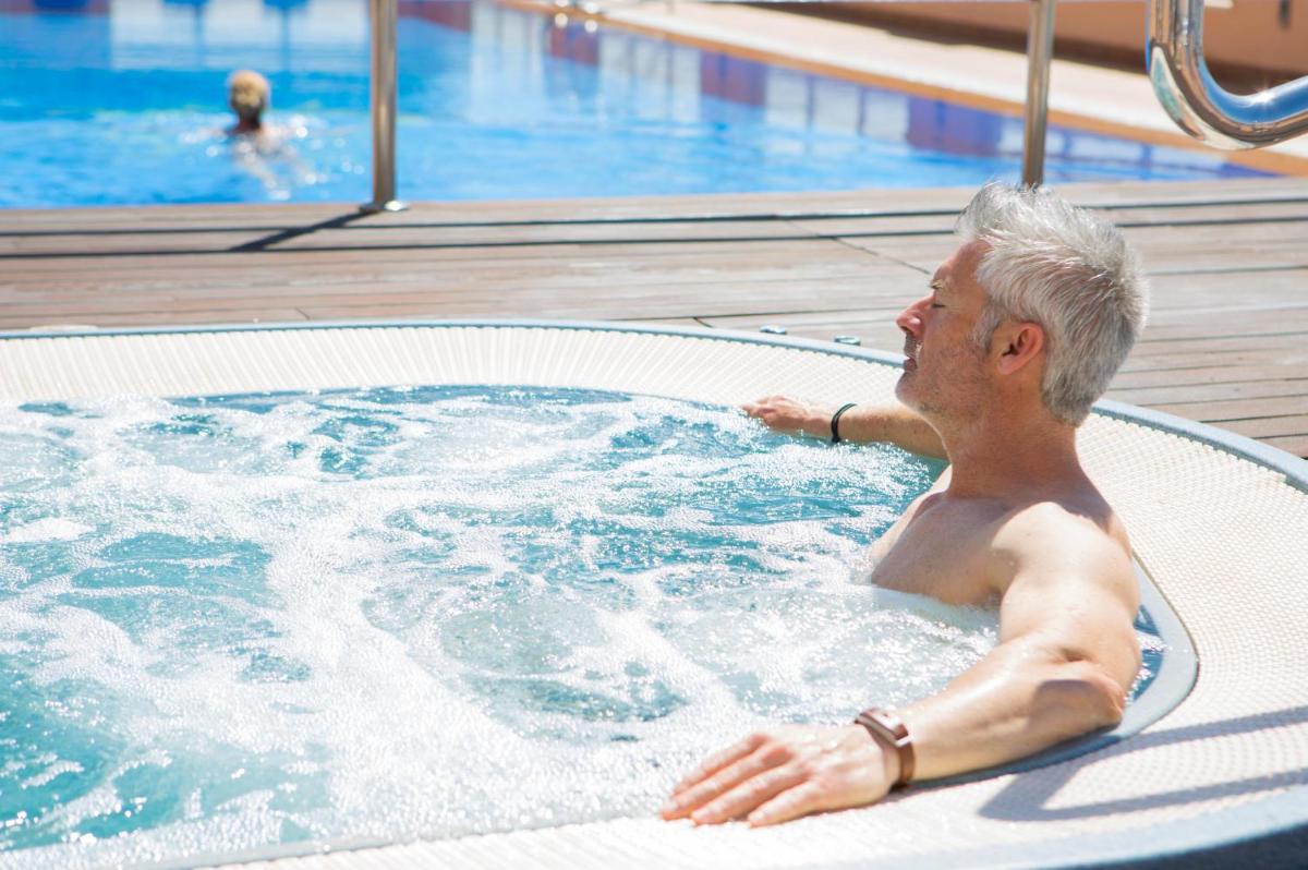 Clientes alojados en Poseidon La Manga Hotel & Spa - Designed for Adults