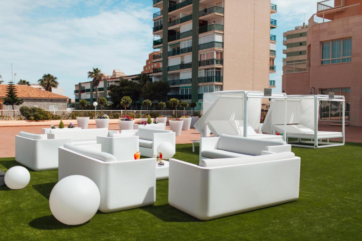 Zona de estar de Poseidon La Manga Hotel & Spa - Designed for Adults