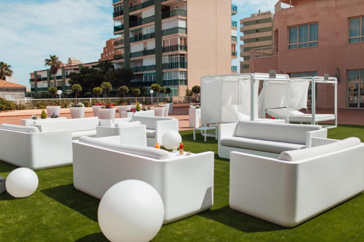 Zona de estar de Poseidon La Manga Hotel & Spa - Designed for Adults