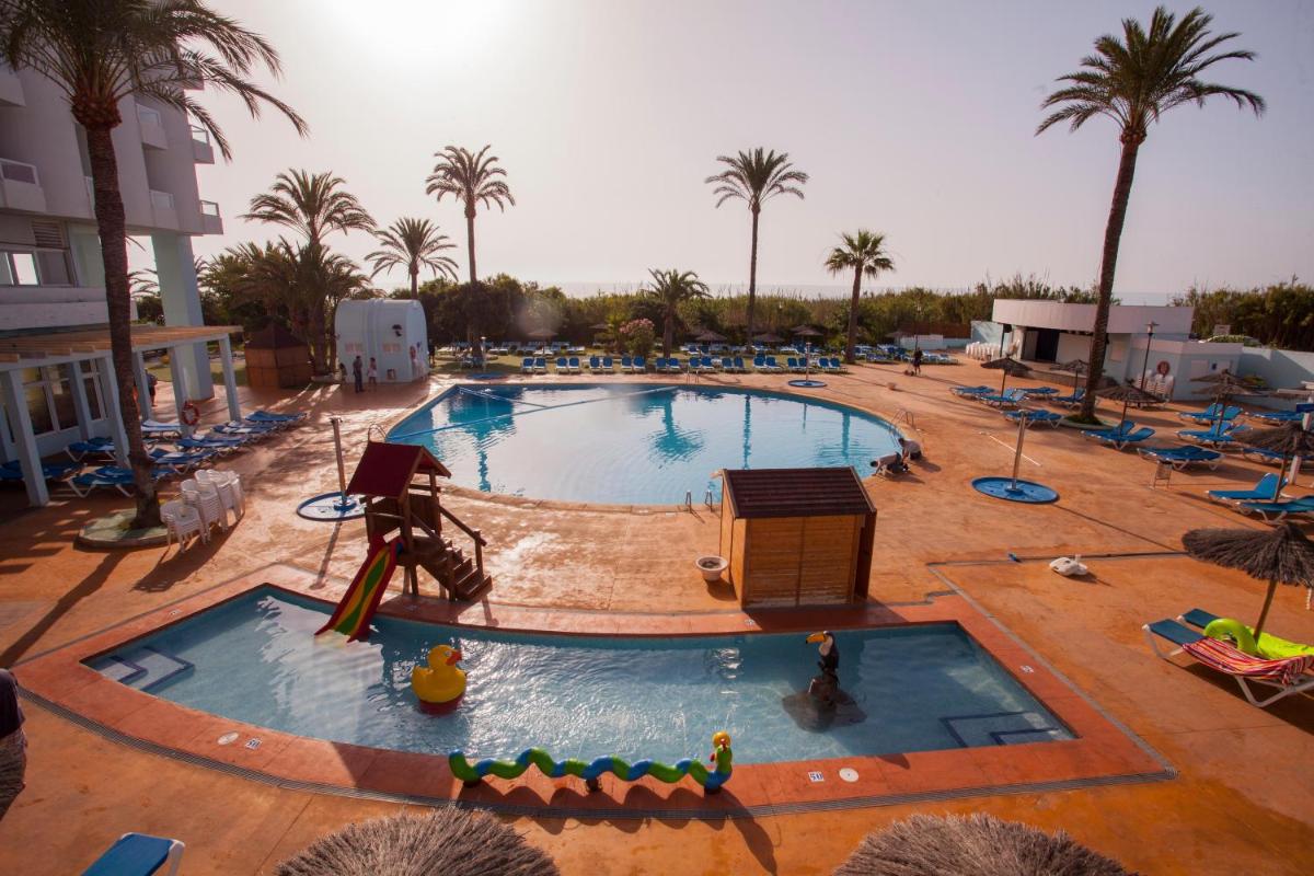 Piscina en o cerca de Hotel Playas de Guardamar
