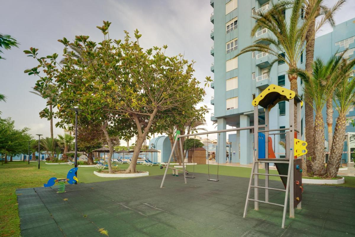 Zona de juegos infantil en Hotel Playas de Guardamar