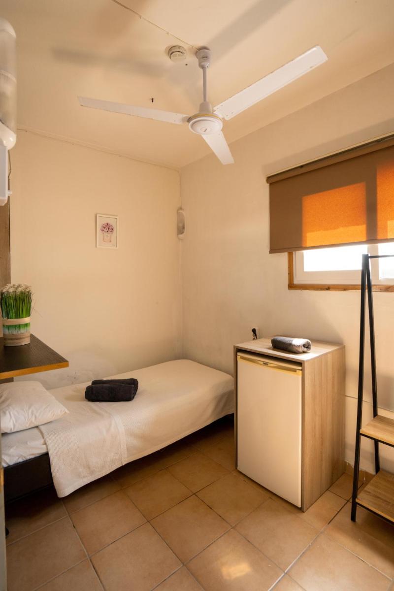 Tigaki Mall Hostel - Housity