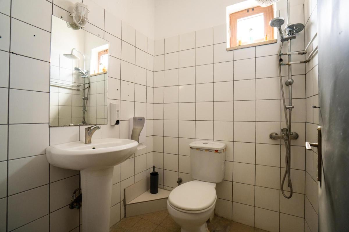 Tigaki Mall Hostel - Housity