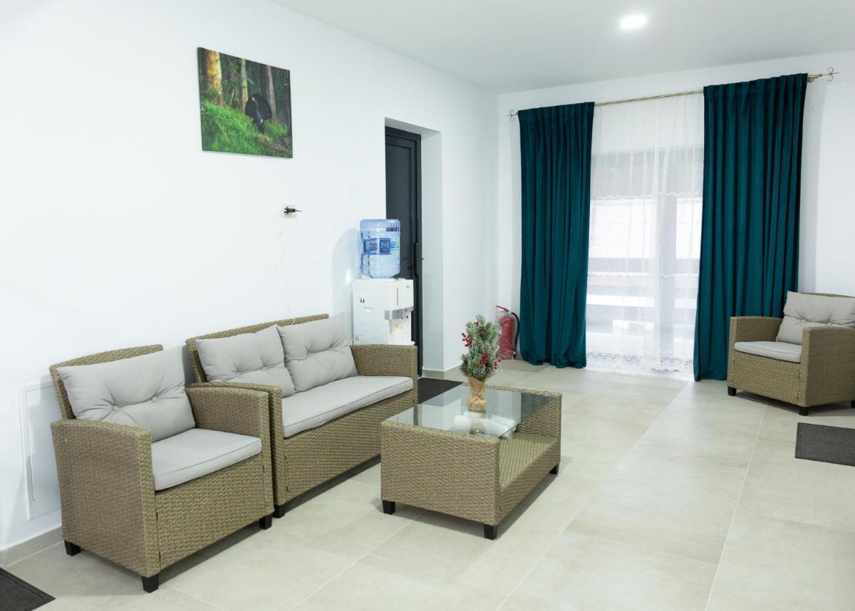 Charming Studio in Frasin - Housity